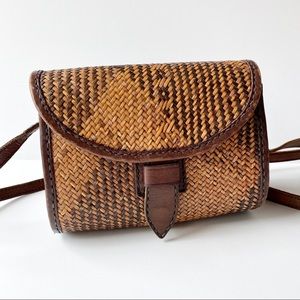 Banana Republic vintage straw cross body purse